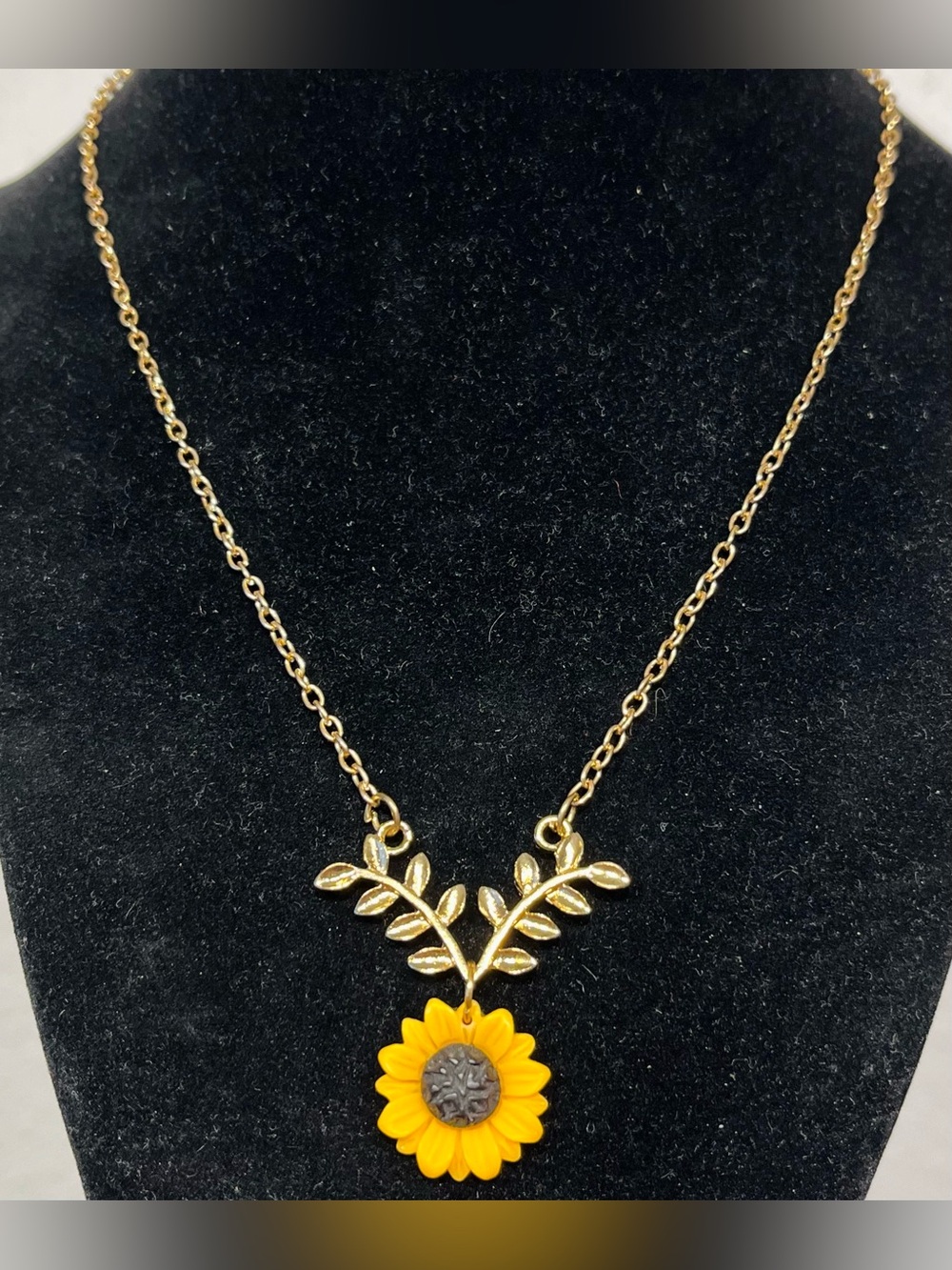 Gold Leaf Chain Necklace with Yellow Sunflower Pendant